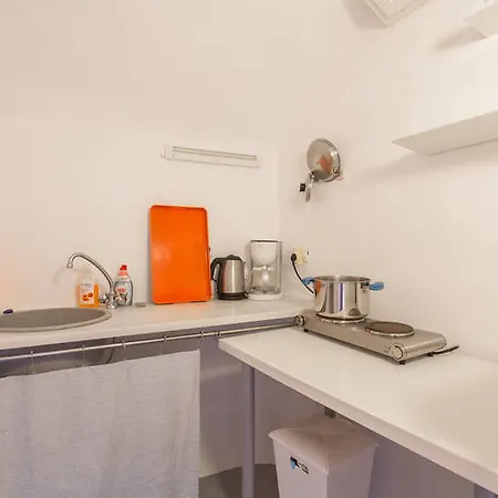 Mesana Traditional Stone Apartment Emporio (Santorini)